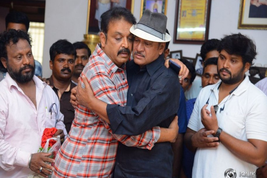 Celebrities-Pay-Homage-to-Vijaya-Nirmala-Garu